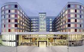 Mövenpick Hotel Stuttgart Airport & Messe